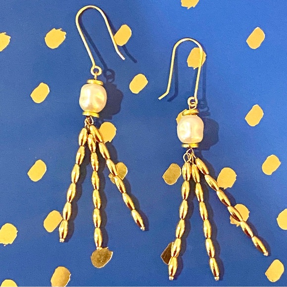 Pearl and Rice Bead Earrings - Picture 4 of 7